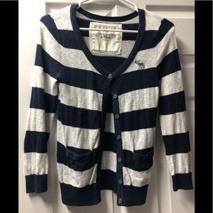 Abercrombie & Fitch Button Up Sweater